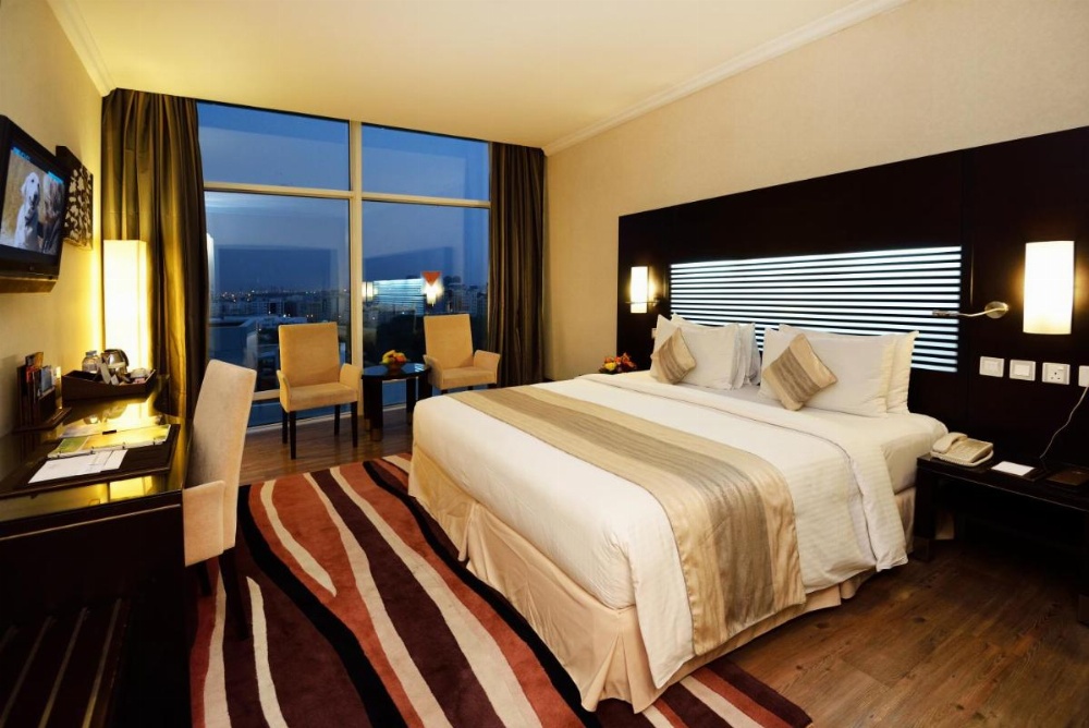 Holiday Villa Hotel & Residence Image 12