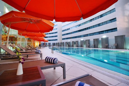 Holiday Villa Hotel & Residence image 26