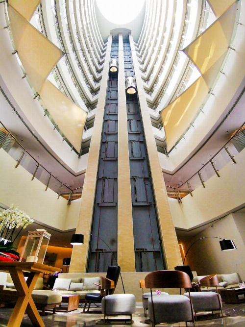 Holiday Villa Hotel & Residence image 28